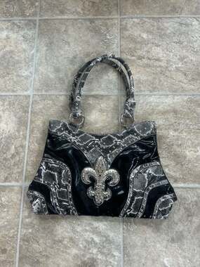 Y2K cybergoth mcbling purse - in perfect condition,...